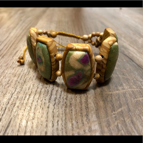 Jewelry - Vintage Marbled Bead Bracelet